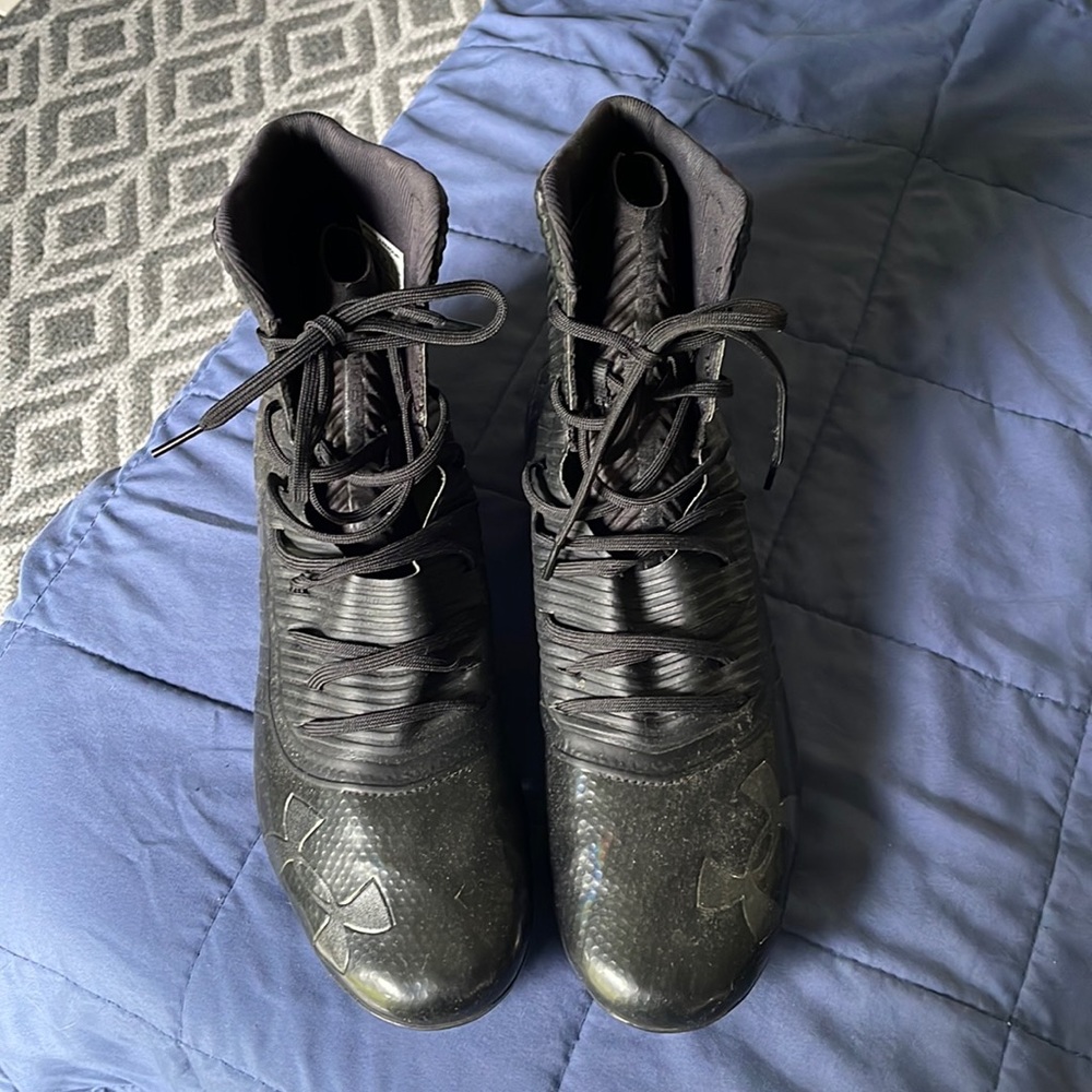 Football 🏈 Cleats